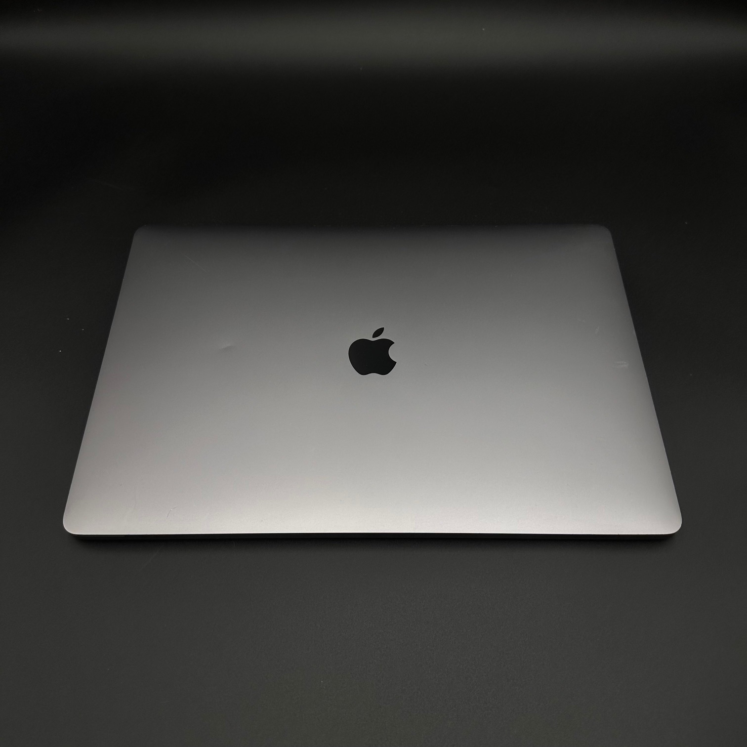 MacBook Pro (2016)